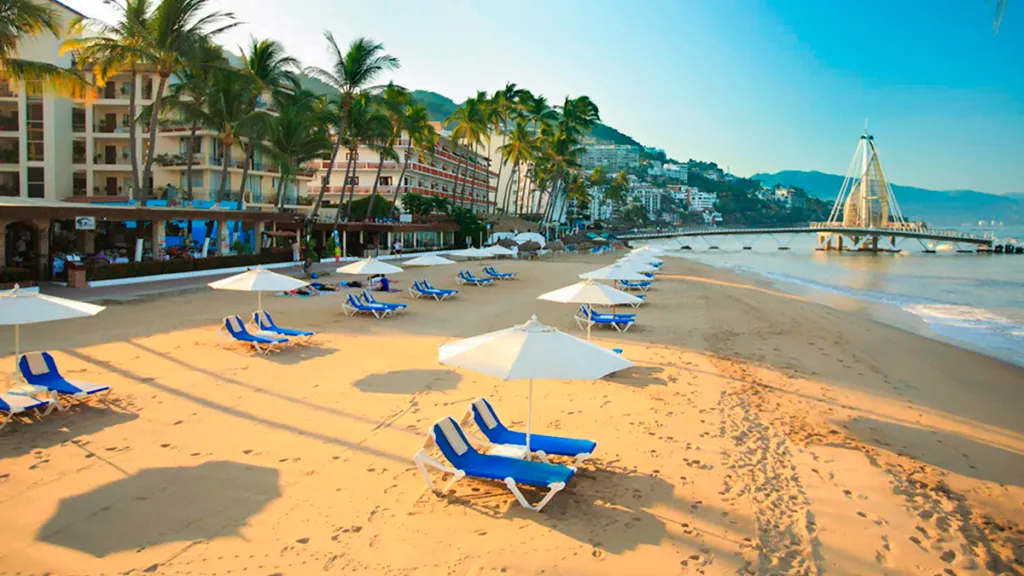 Playa Los Muertos