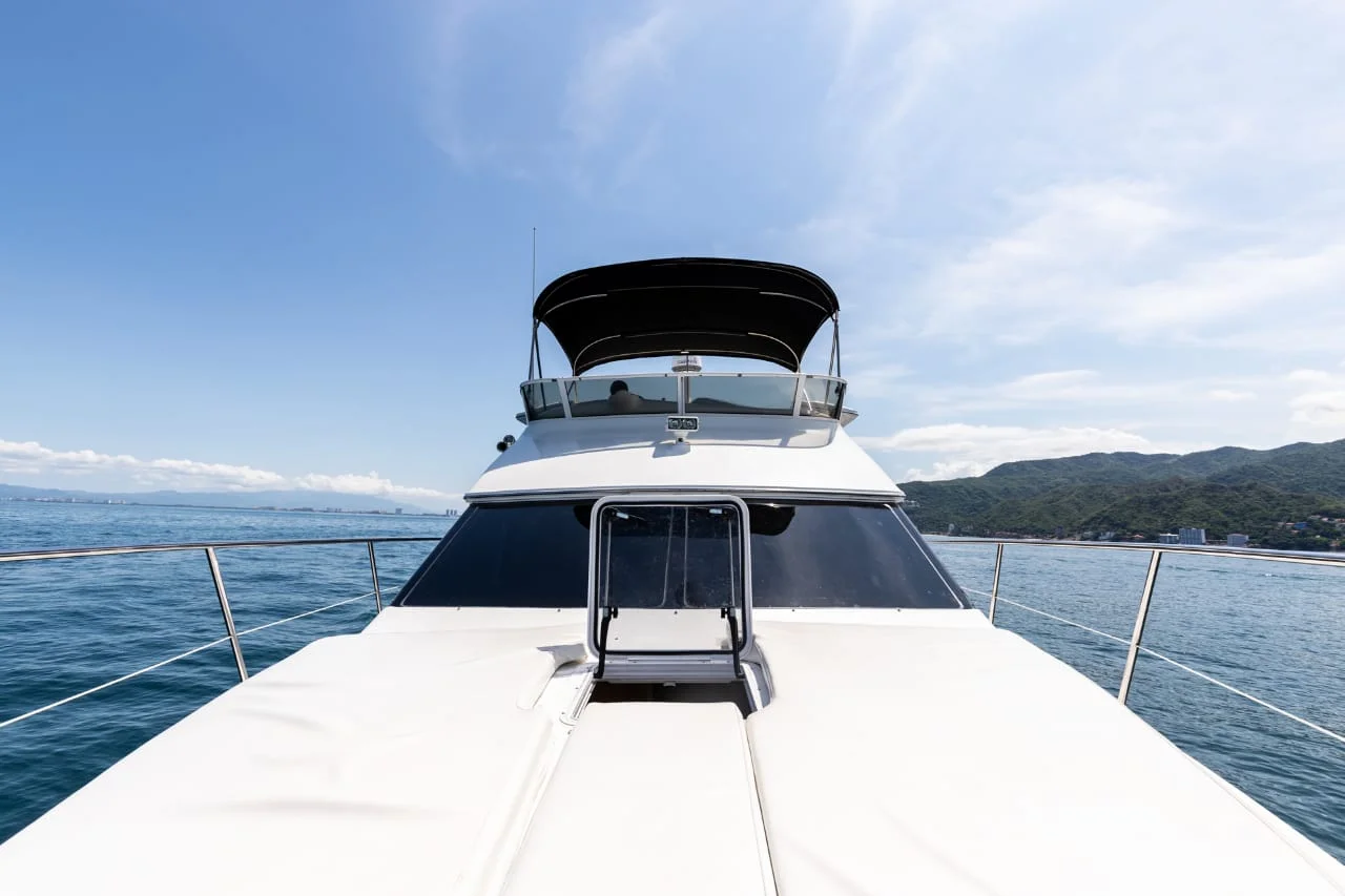 Yacht Rental Services in Puerto 8-Vallarta