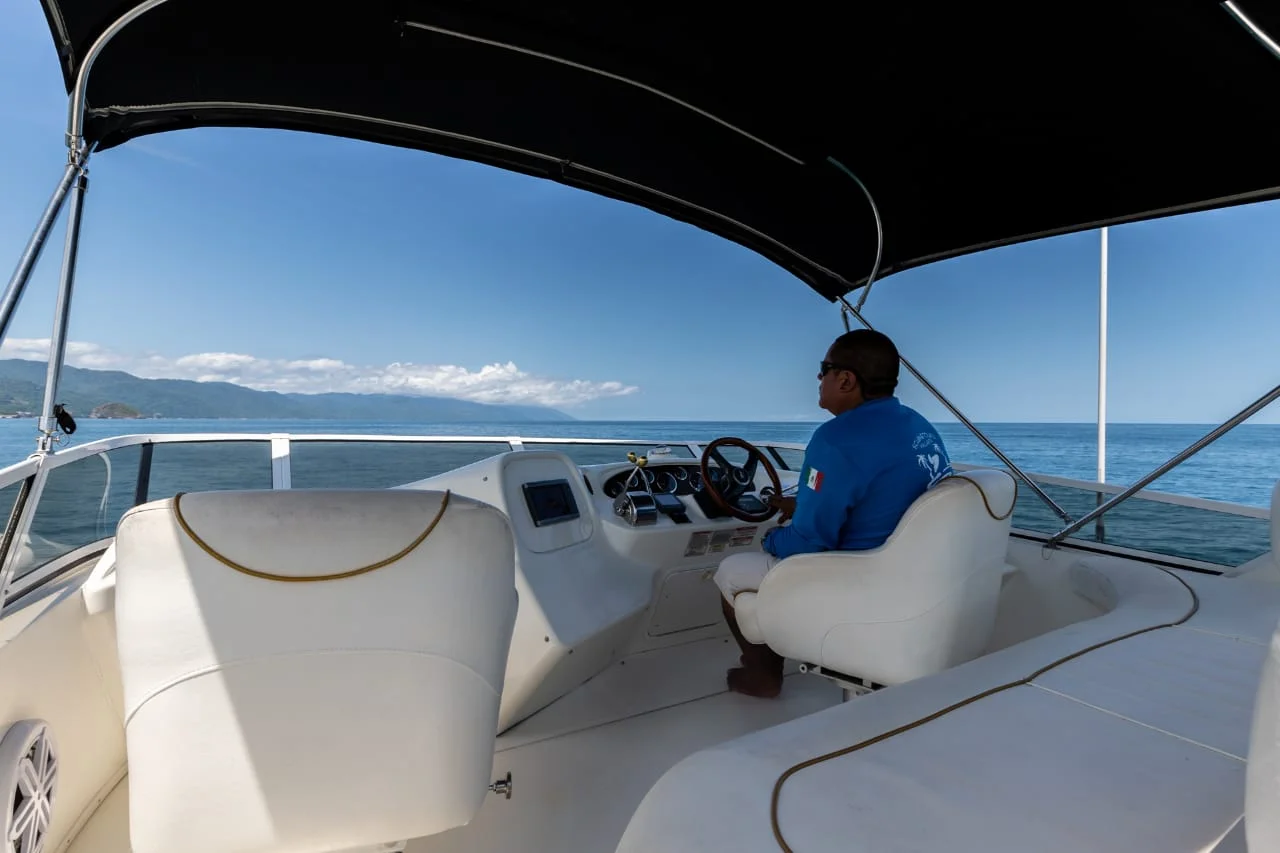 Yacht Rental Services in Puerto 8-Vallarta
