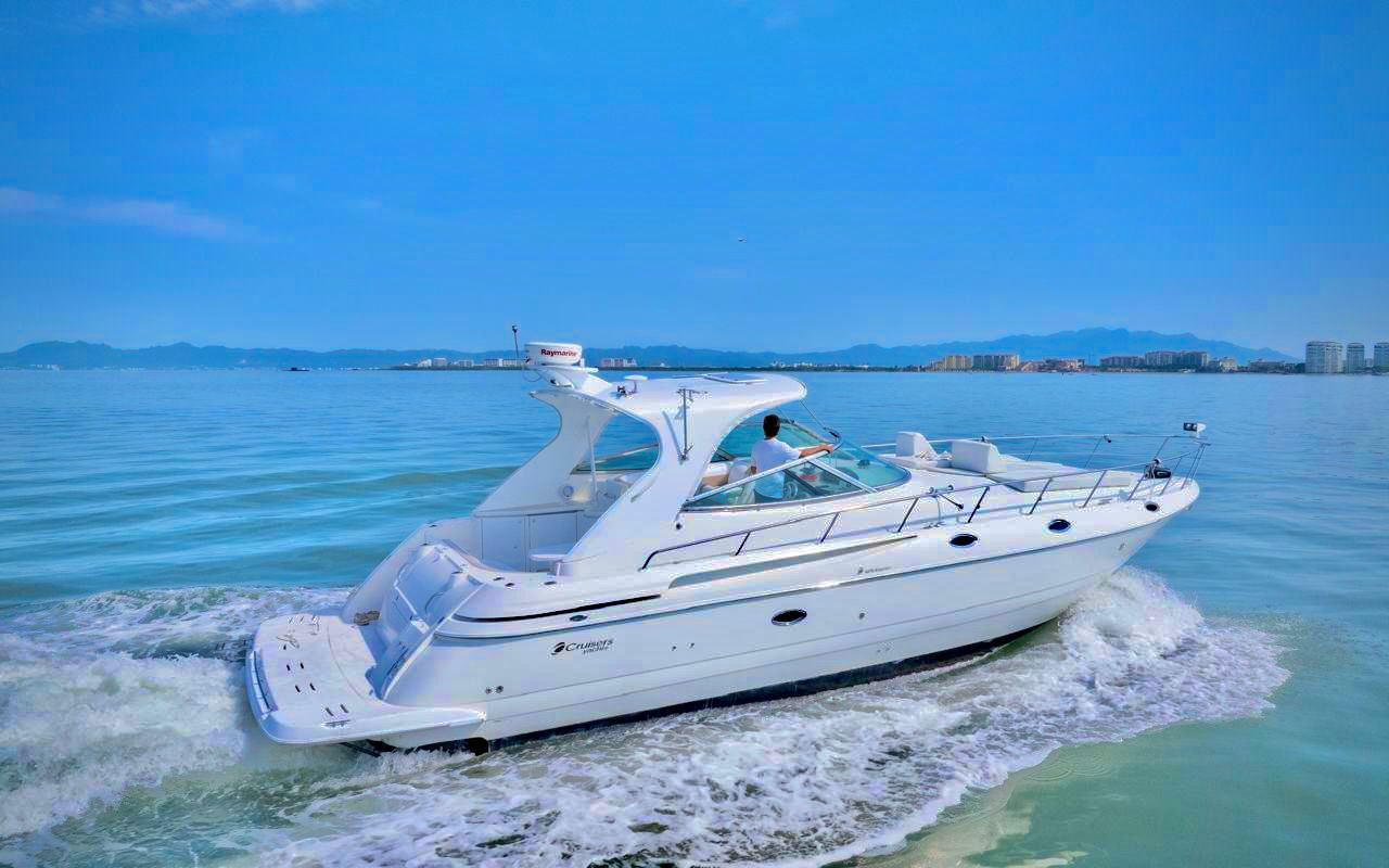 Yate Cruiser 44 FT Yate de Lujo Privado en Puerto Vallarta