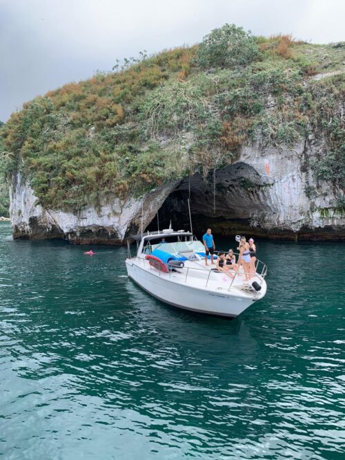 Yachts rental In Puertovallarta