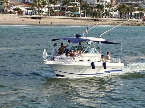 Yachts rental In Puertovallarta