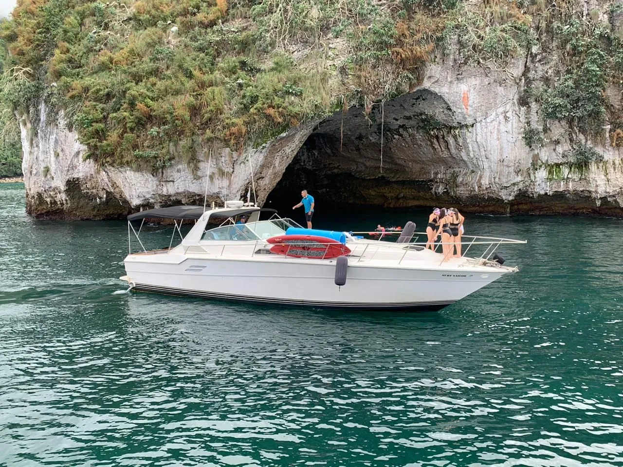Yachts rental In Puertovallarta