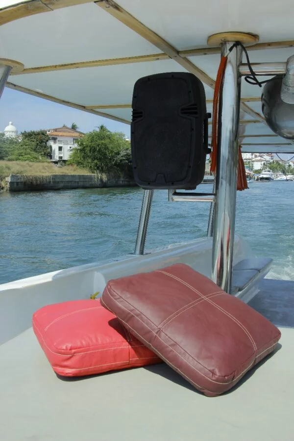 Yacht Rental Services in Puerto 8-Vallarta