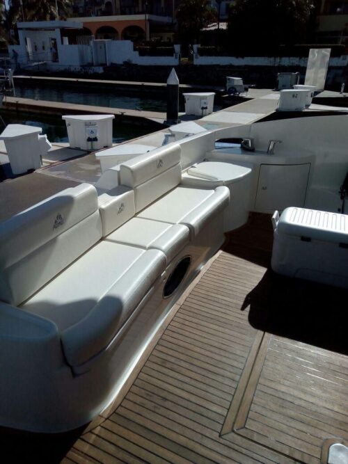 Yachts rental In Puertovallarta