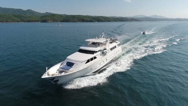 Luxury Broward Motor Yacht 105ft 6 2