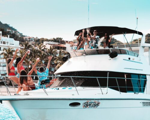 Yachts Party Puerto Vallarta