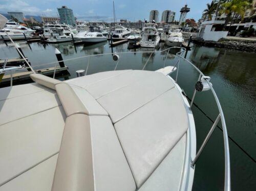 Luxury Yacht Mikelson 60 feet - Image 18