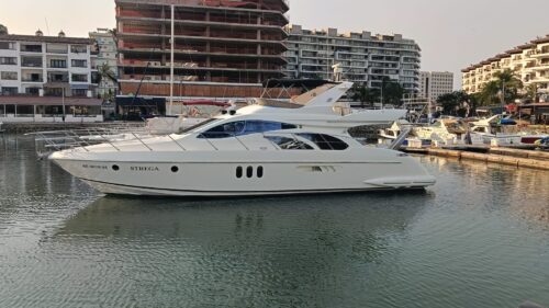 Luxury Yacht Azimut 55’ – Renta VIP en Puerto Vallarta - Image 4