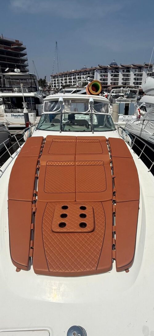 Sea Ray Speed 60' - Image 10