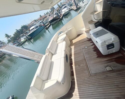 Luxury Yacht Azimut 55’ – Renta VIP en Puerto Vallarta - Image 6